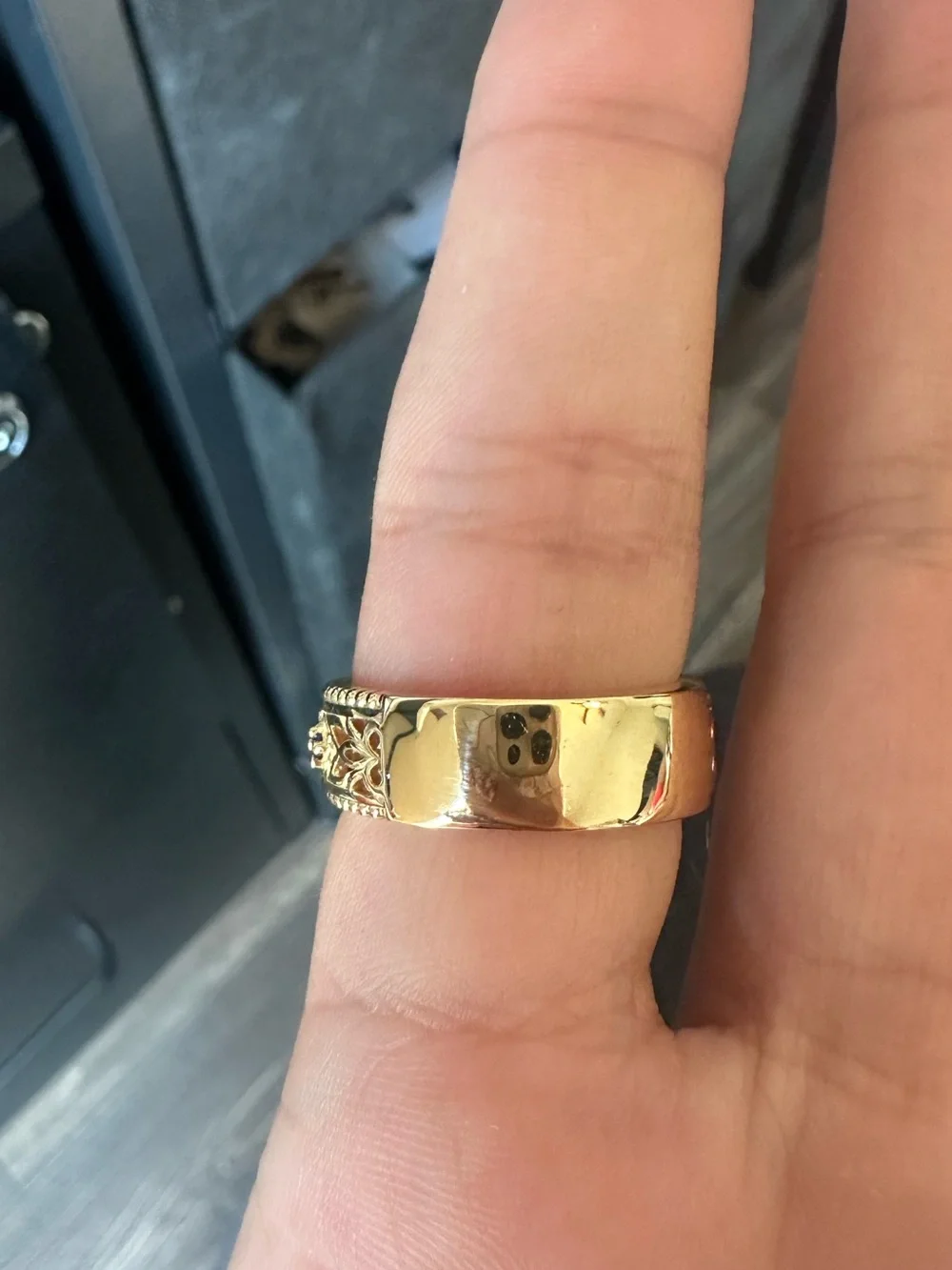 10K Yellow Gold Sapphire Filigree Band Ring 7mm Size 8.5